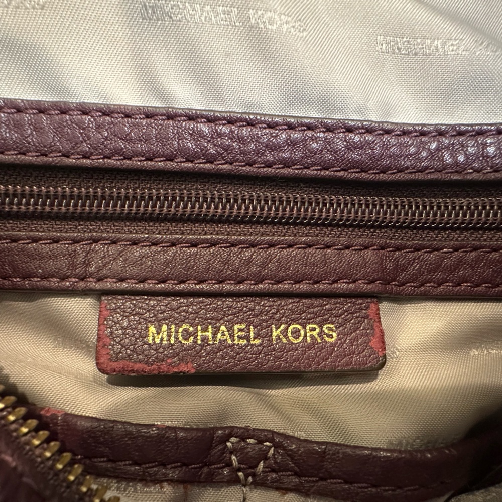 MICHAEL Michael Kors Lydia Hobo Bag - Picture 8 of 13